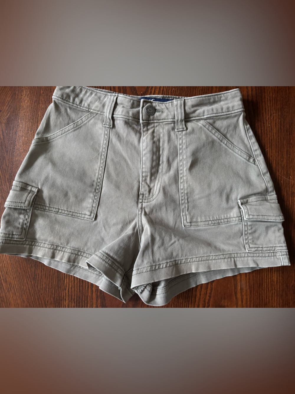 Hollister Tan Cargo Pocket Women's Shorts